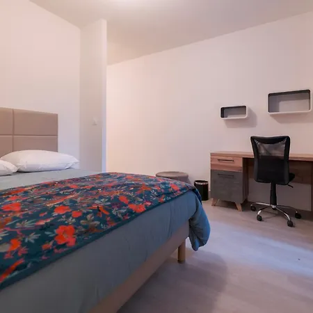 La Parerie 1 Apartment
